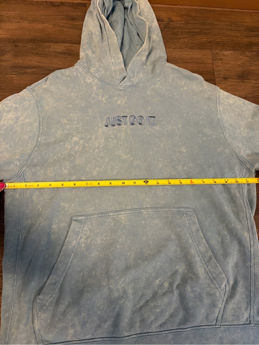 Nike Men's Blue Acid Wash Just Do It Pullover Hoodie Terry Knit Size Medium - Picture 5 of 10
